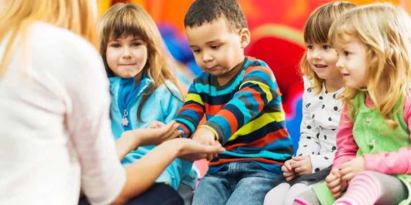 Mon enfant quitte la crèche: 5 idées cadeaux pour remercier les puéricultrices